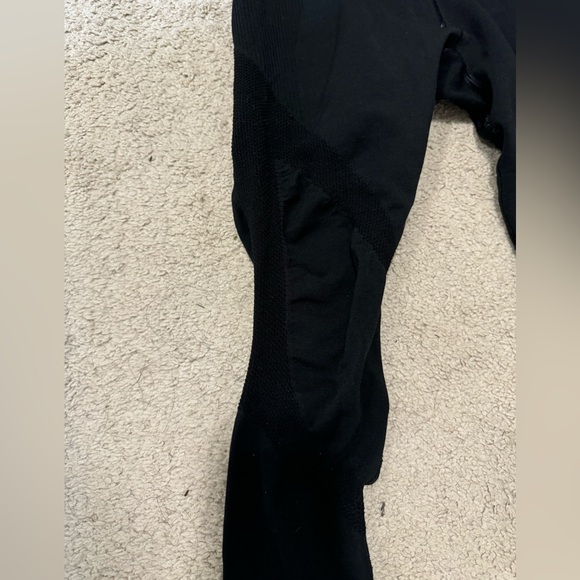 ALPHALETE - Aero Seamless Leggings Black Small - Picture 6 of 7
